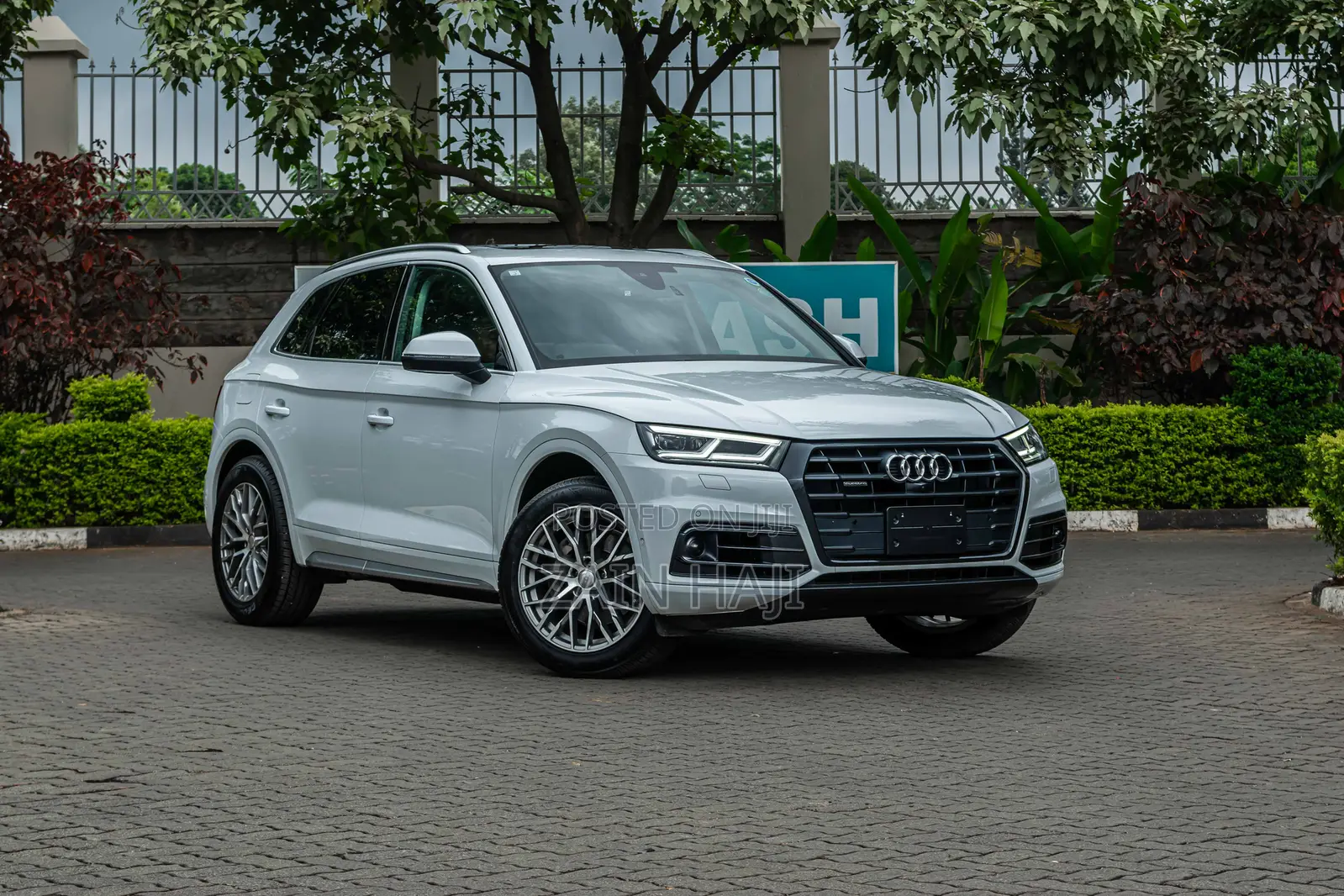 Audi Q5 2.0T Premium AWD quattro 2019 White
