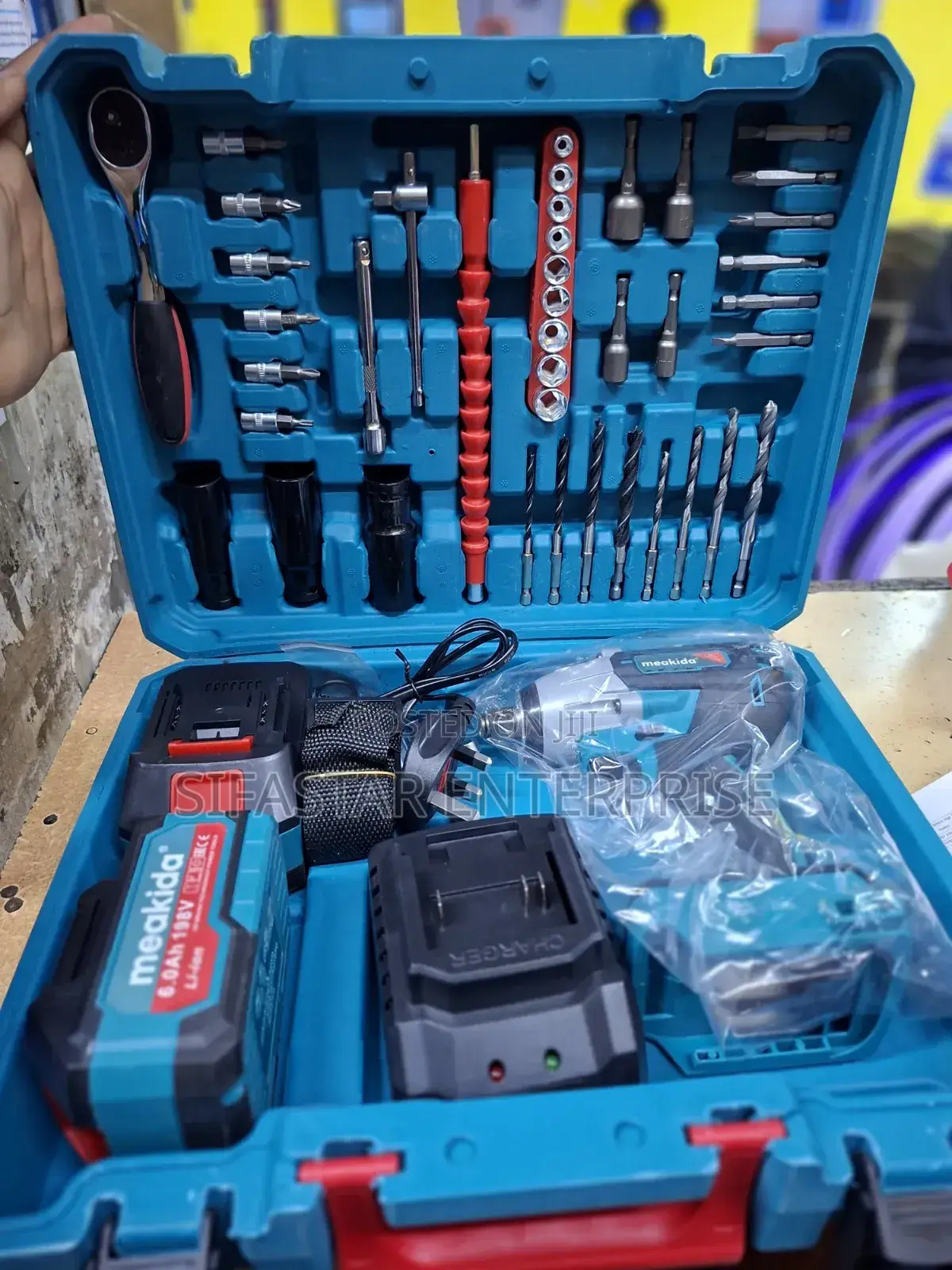 Cordless Impact Wrench