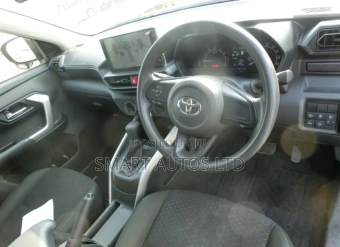 Toyota Raize 2020 Blue
