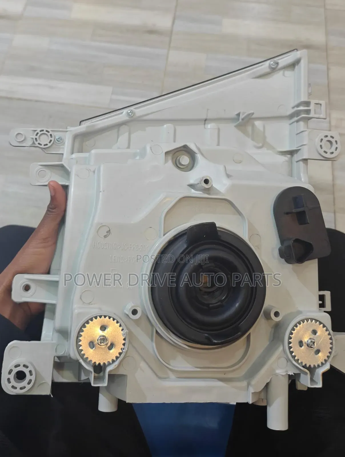 Headlamp Isuzu Elf 100p