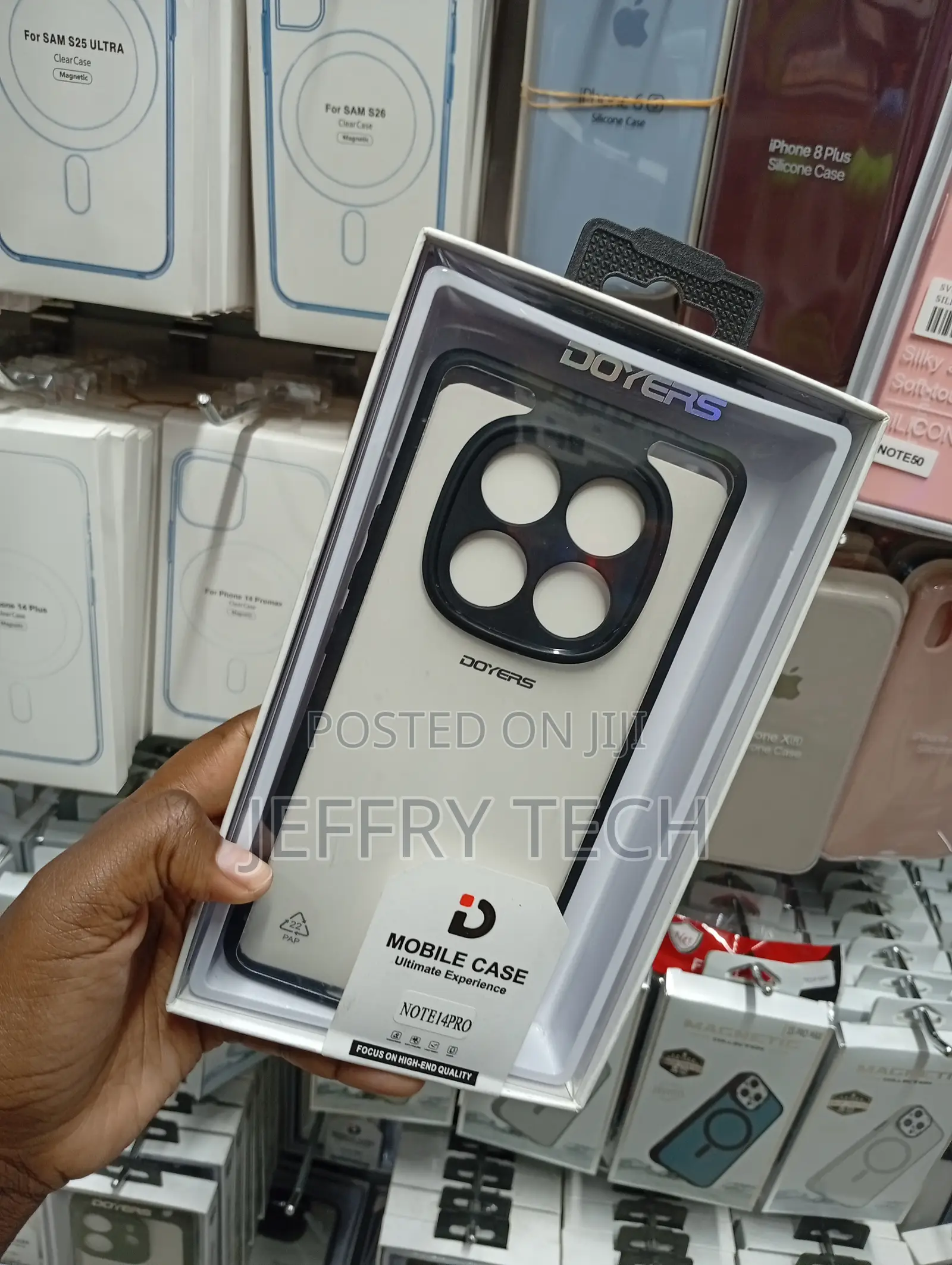 Transparent Cover Designed for the Xiaomi Redmi Note 14 Pro Plus.