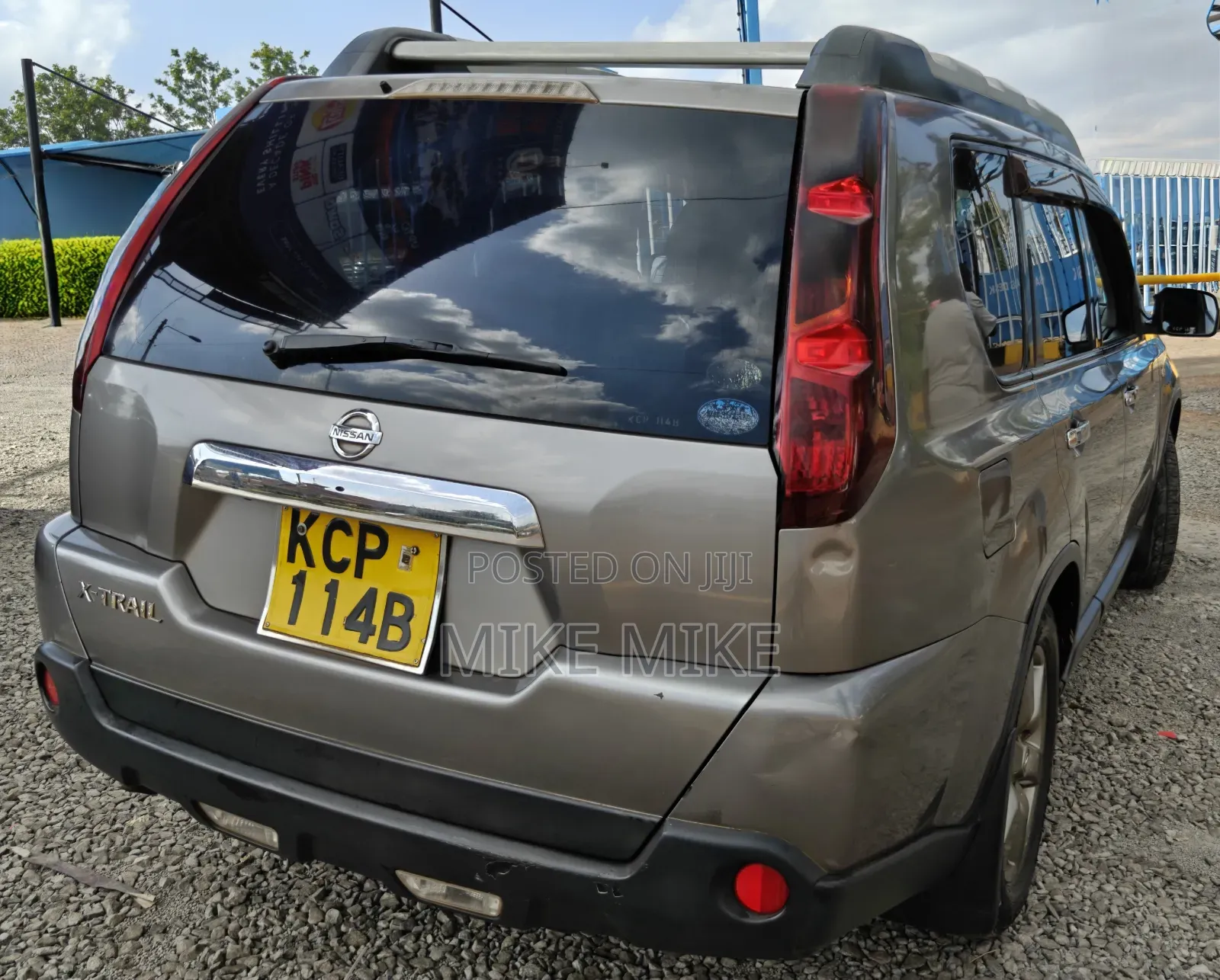 Nissan X-Trail 2.0 Petrol XE 2010 Gray