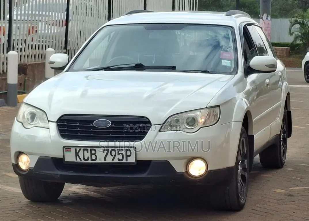 Subaru Outback 2007 White
