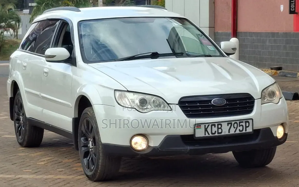 Subaru Outback 2007 White
