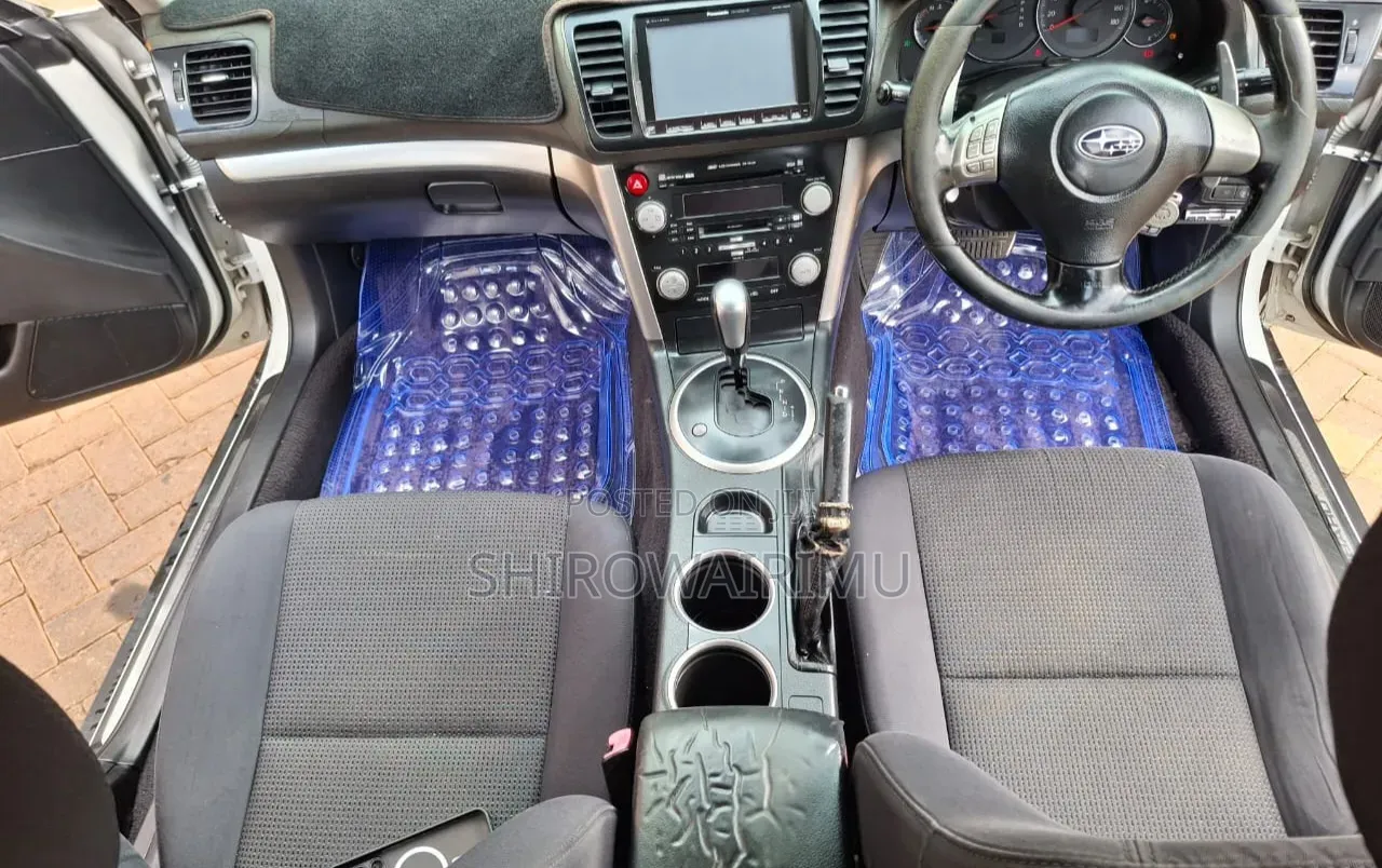 Subaru Outback 2007 White