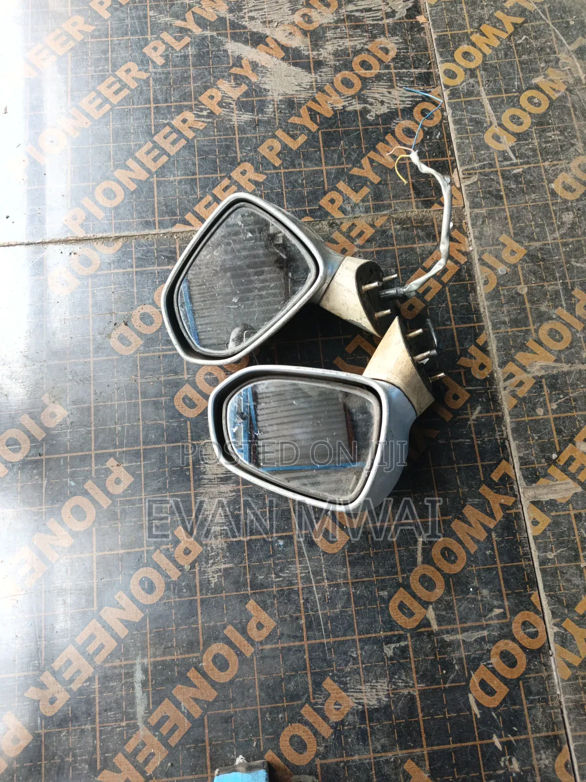 Honda Fit 2002 Old Model Side Mirror