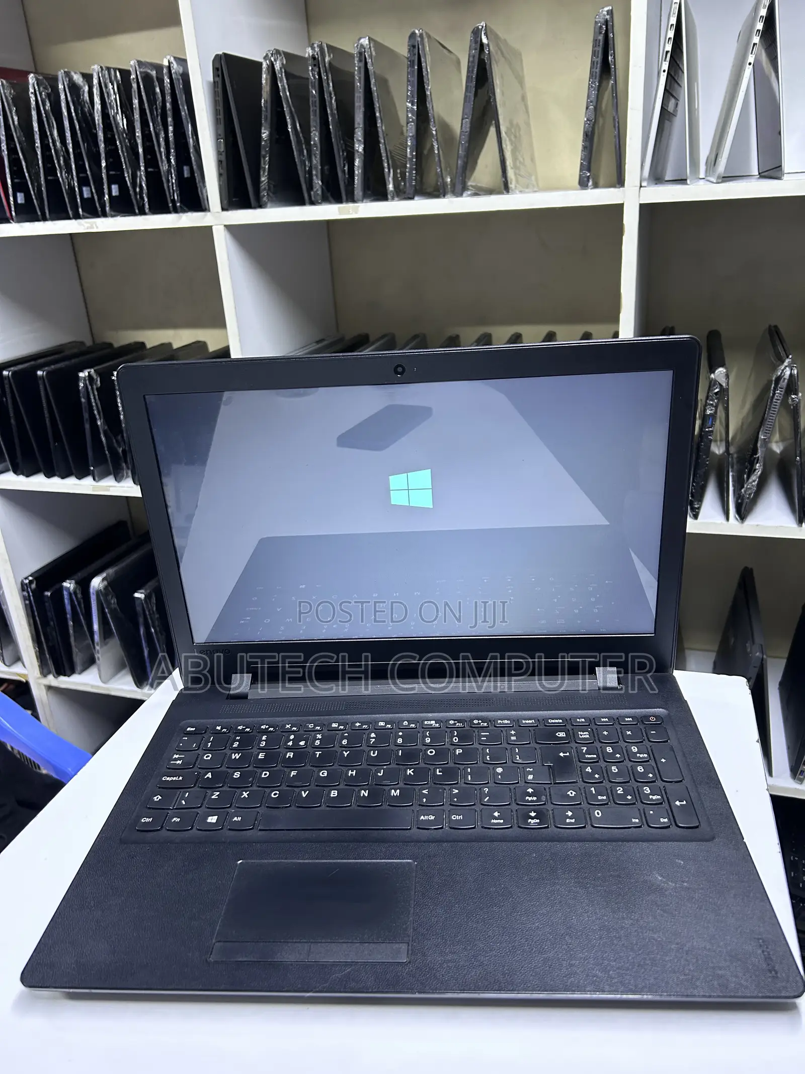 Laptop Lenovo Ideapad 3 4GB Intel Celeron HDD 320GB