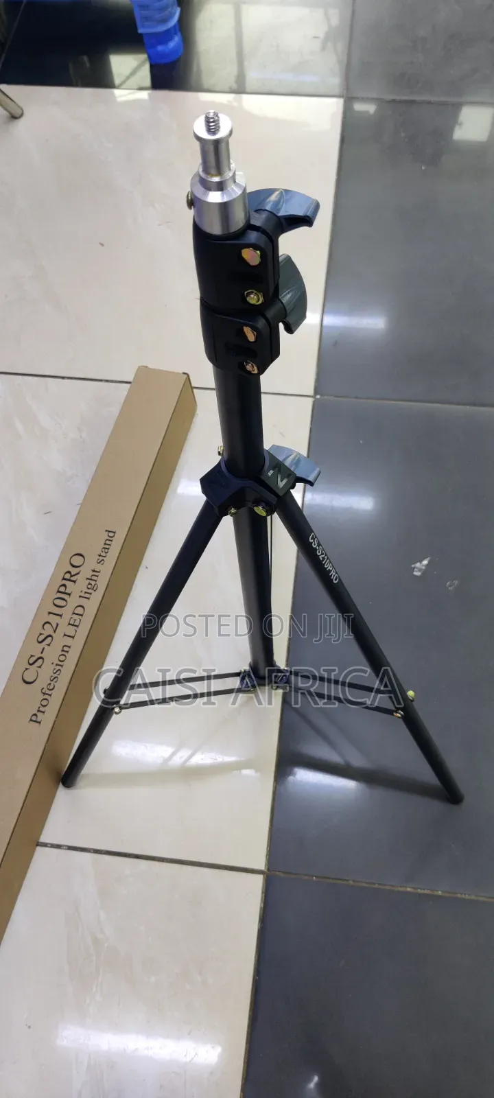 Caisi -S210 Pro Led Professional Light Stand