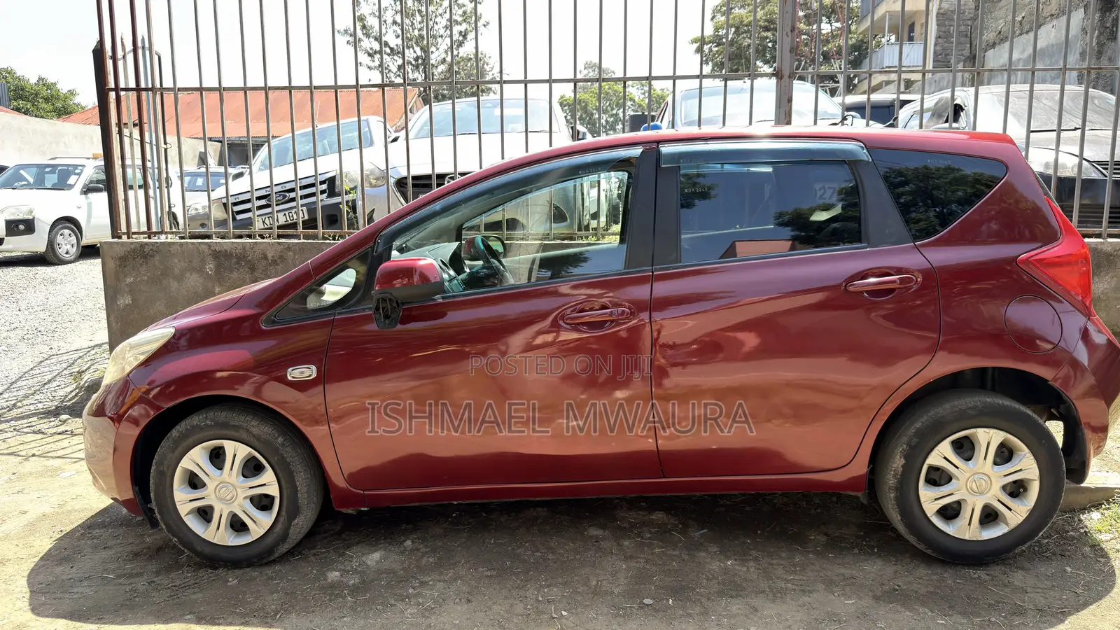 Nissan Note 1.2 Petrol 2013 Maroon
