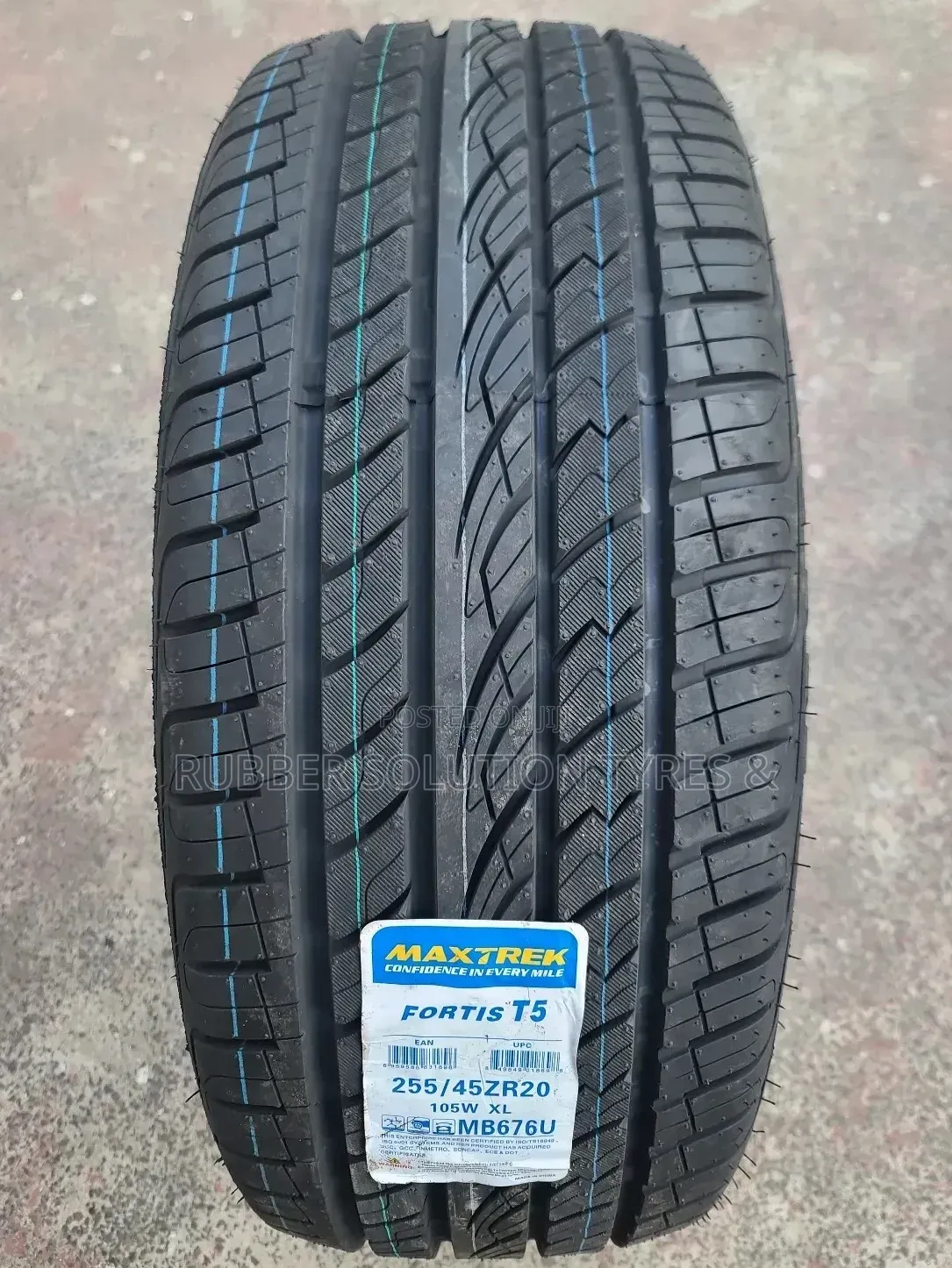 255/45 R20 Maxtrek Tyres 105 W X/L Fortis T5