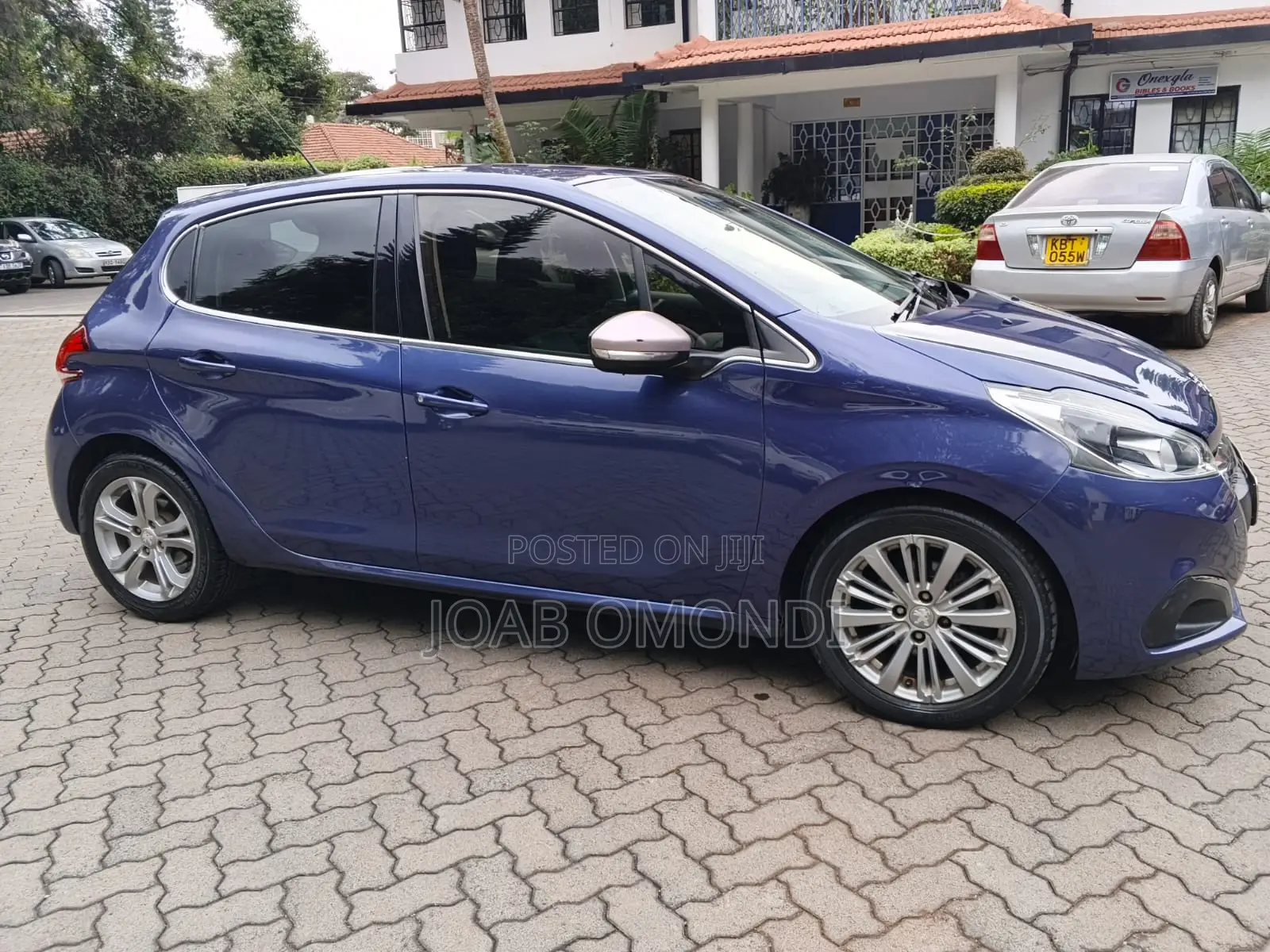 Peugeot 208 2016 Blue