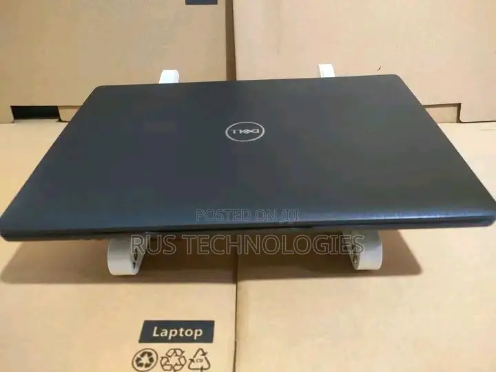 Laptop Dell Latitude 5300 8GB Intel Core i7 SSD 256GB