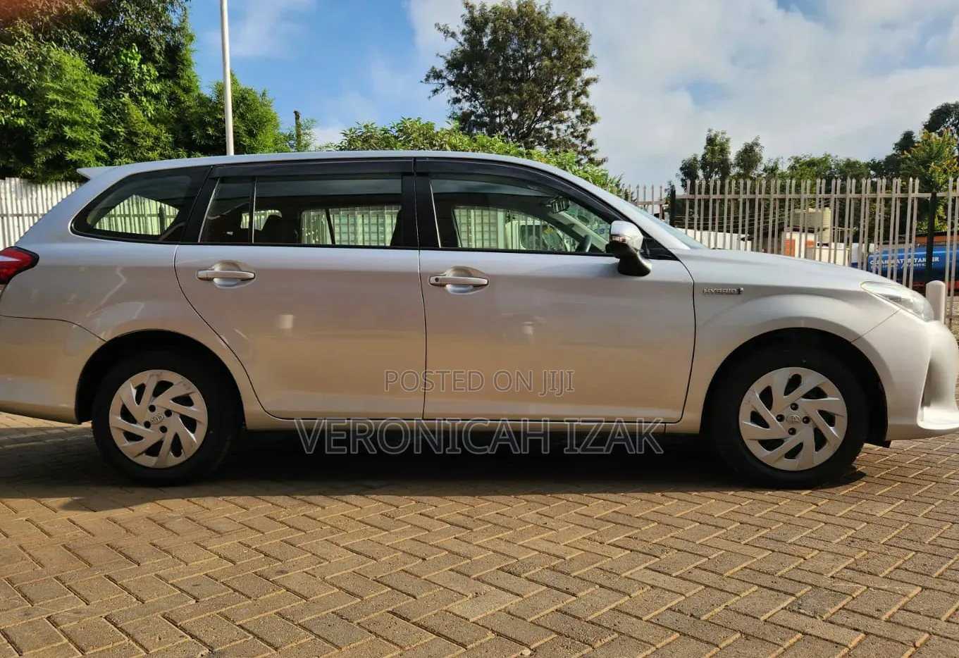 Toyota Corolla Fielder 2019 Silver