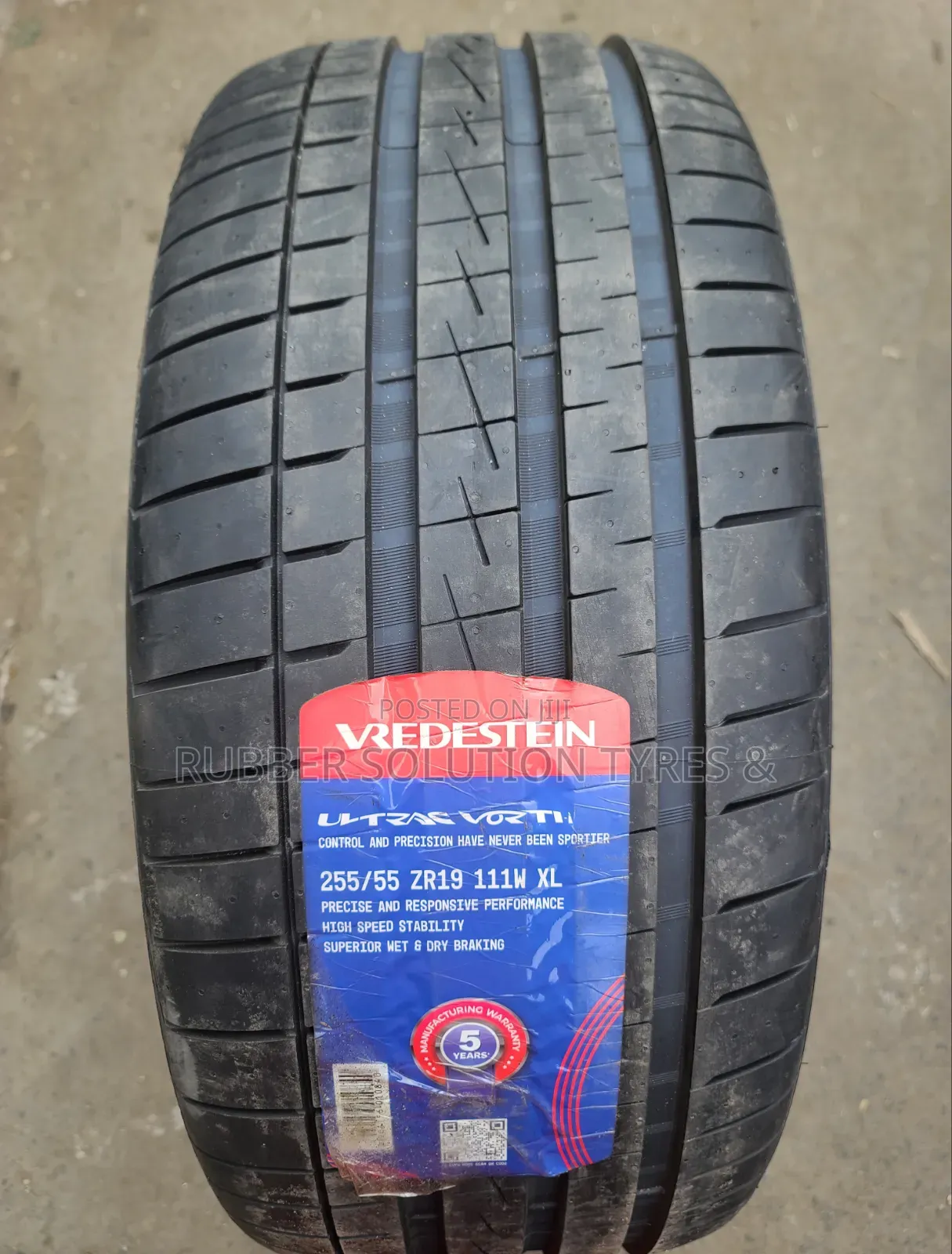255/55 R19 Vredestein Tyres 111w X/L Made in India