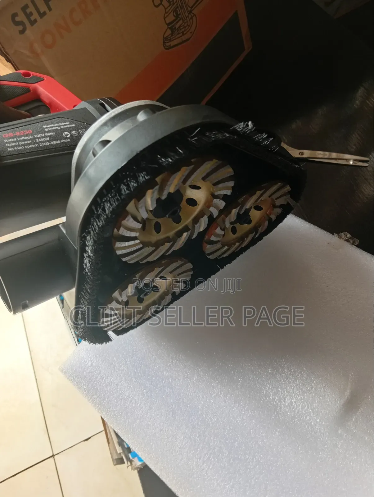 Progrip Handheld Electric Floor Grinder