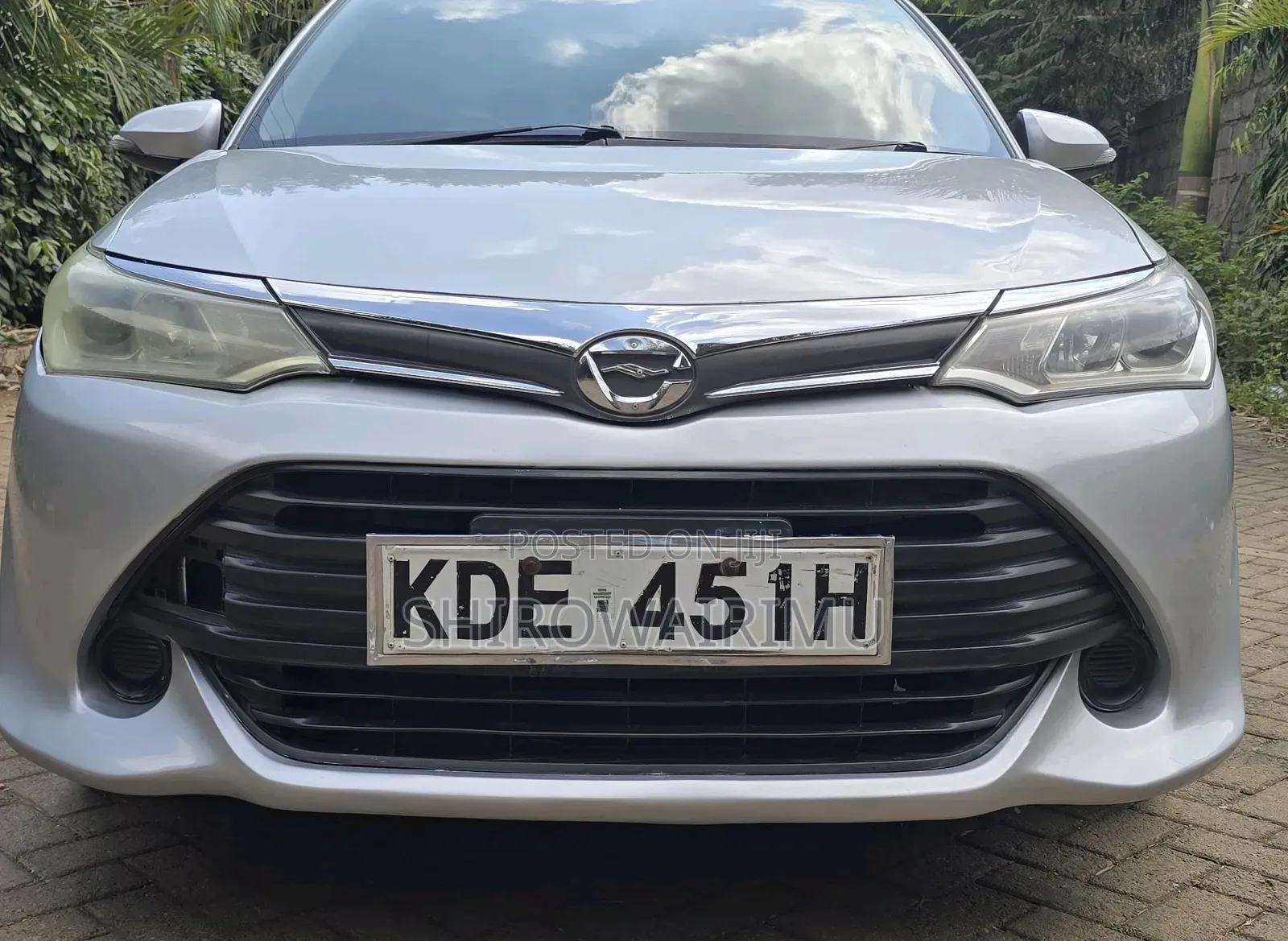 Toyota Corolla Fielder 2016 Silver
