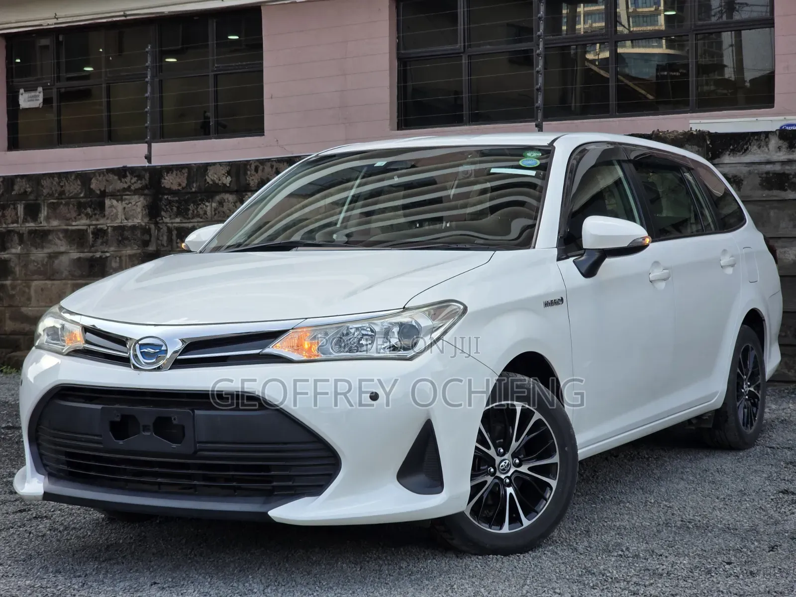 Toyota Corolla Fielder 2018 White