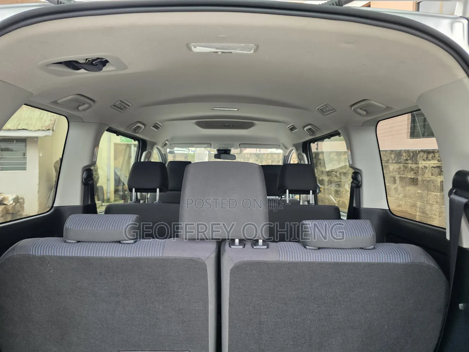 Toyota Noah 2019 Silver