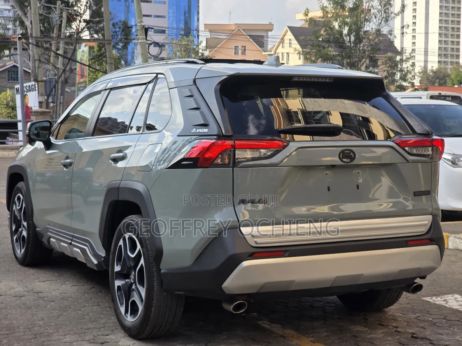 Toyota RAV4 2019 Green