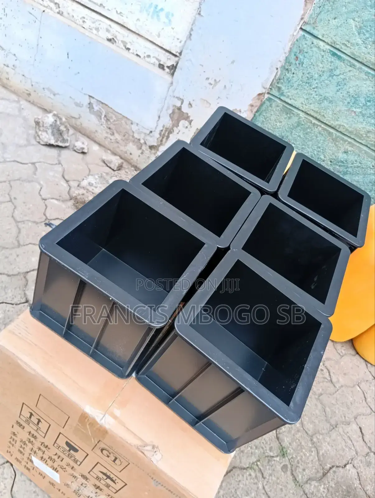 Plastic Testing Cube Moulds New