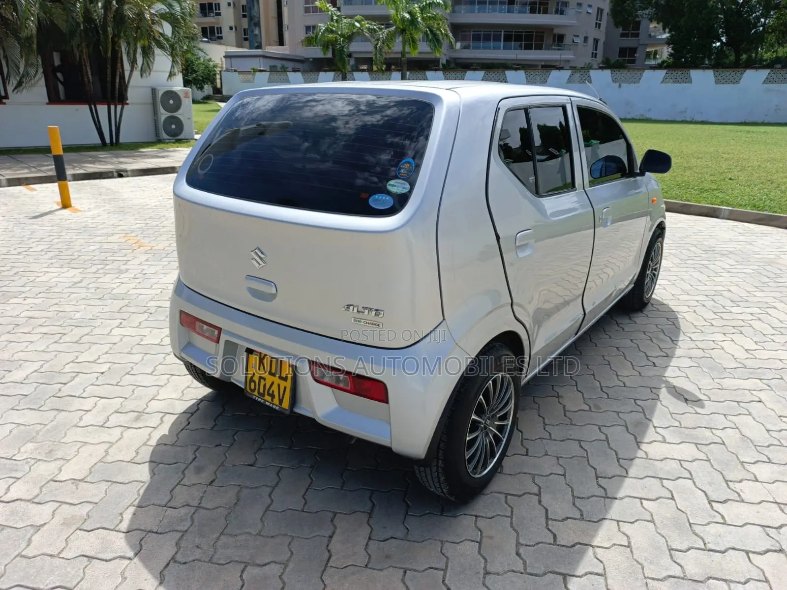 Suzuki Alto 660cc FWD 2017 Silver