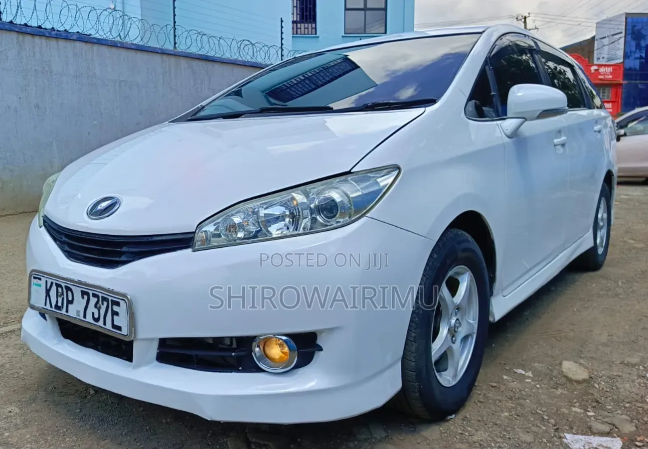 Toyota Wish 2015  White 