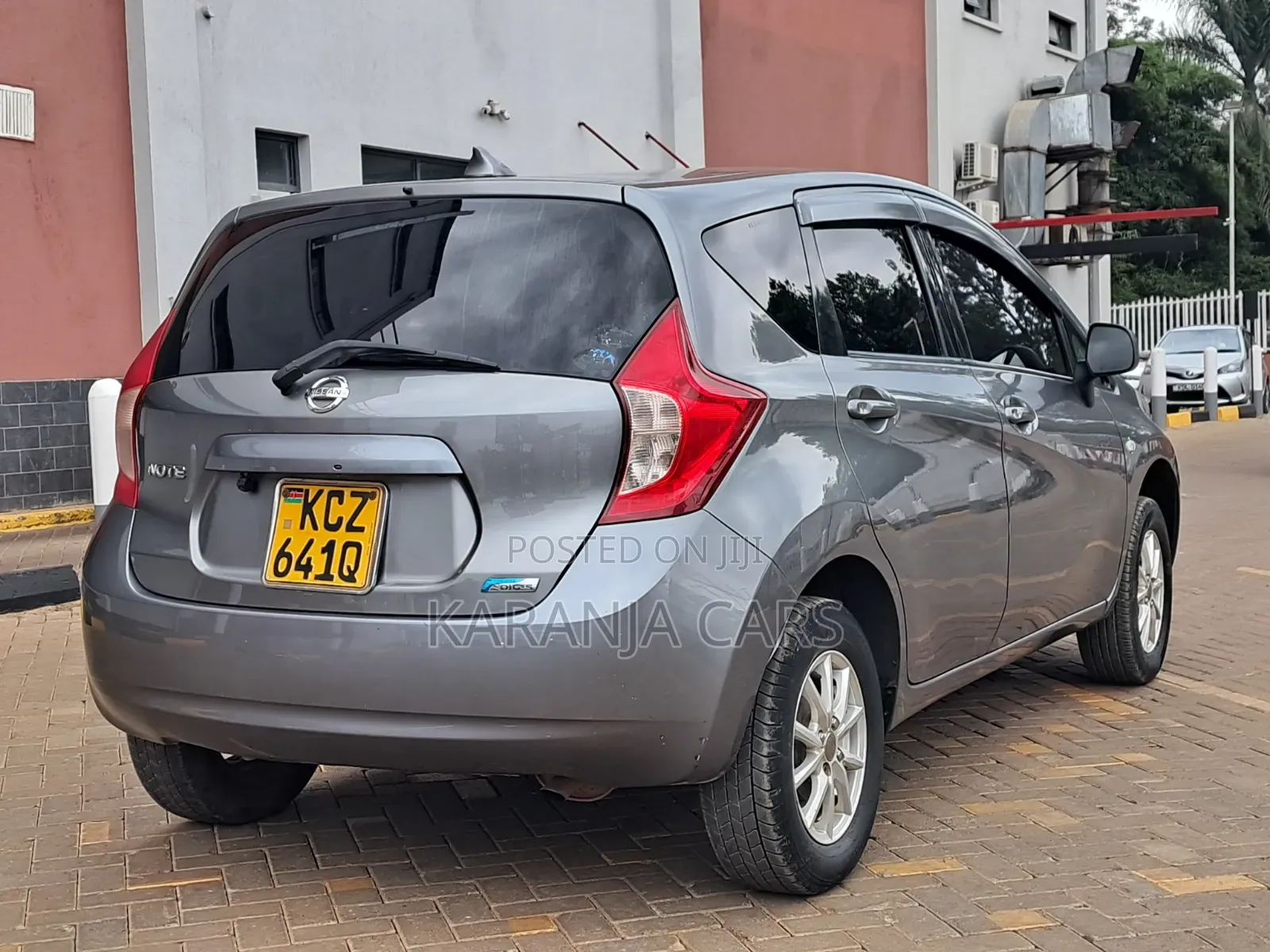 Nissan Note 2013 Gray