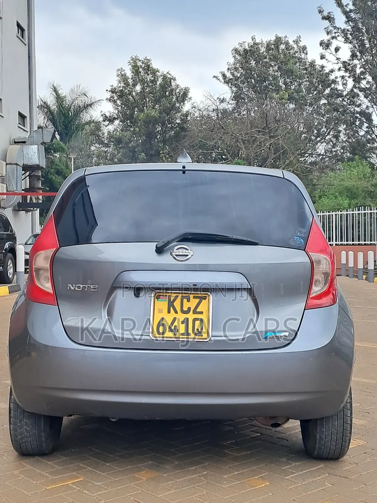 Nissan Note 2013 Gray