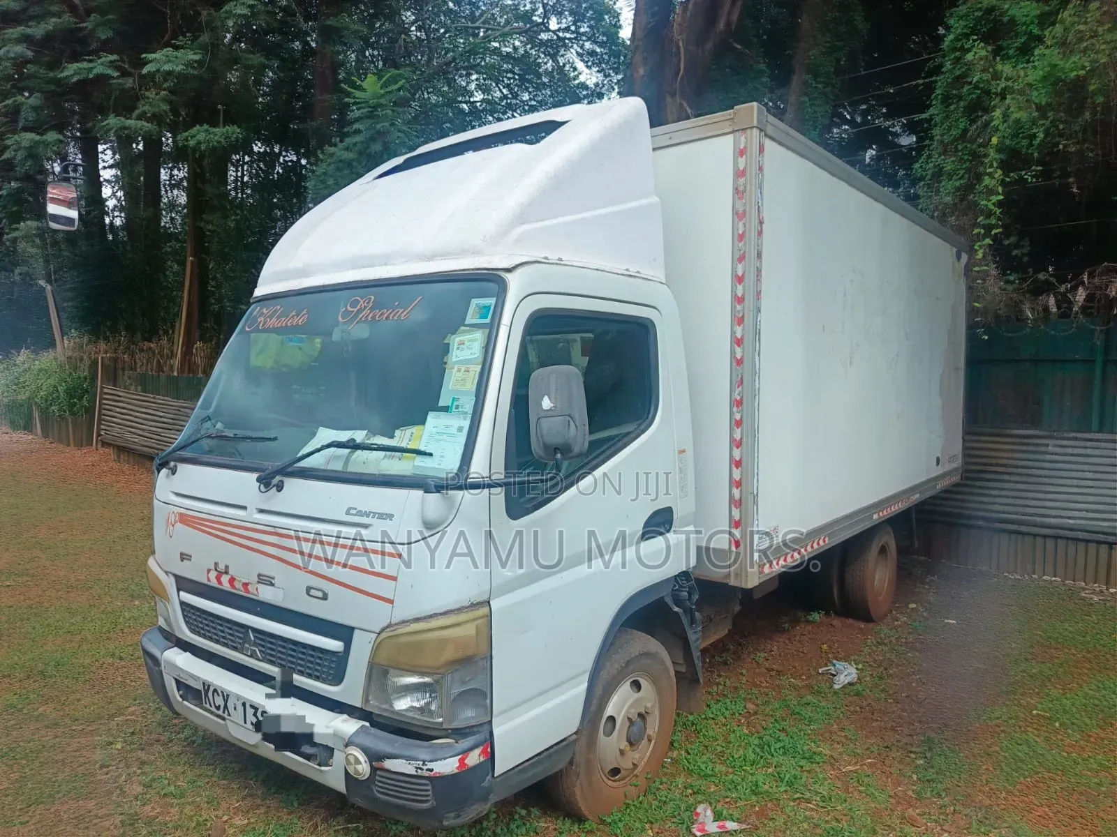 Mitsubishi Canter 2019 White