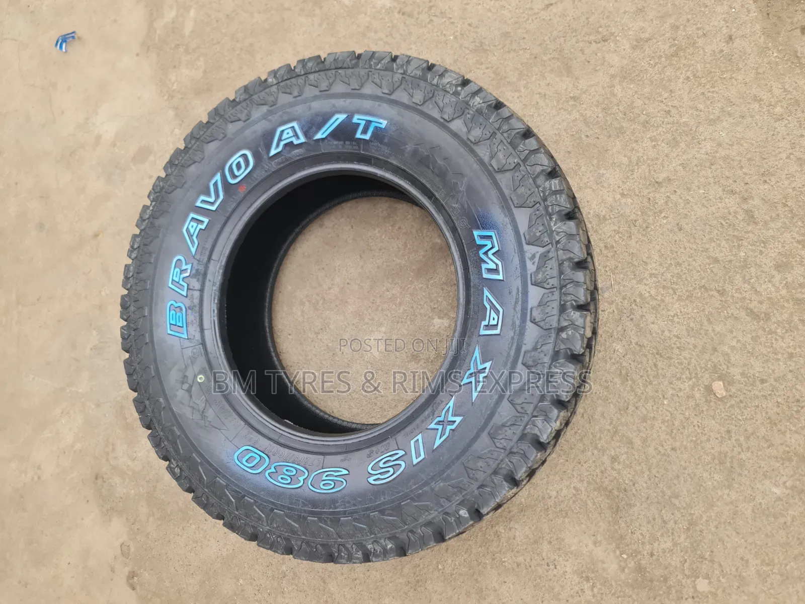 265 /70 R16 Maxxis Tires (All Terrein) 980