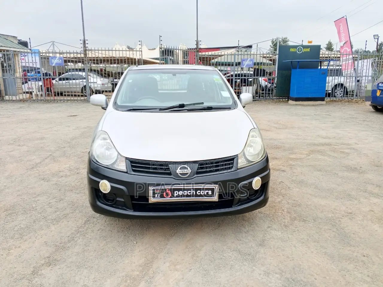 Nissan Advan 2013 Silver