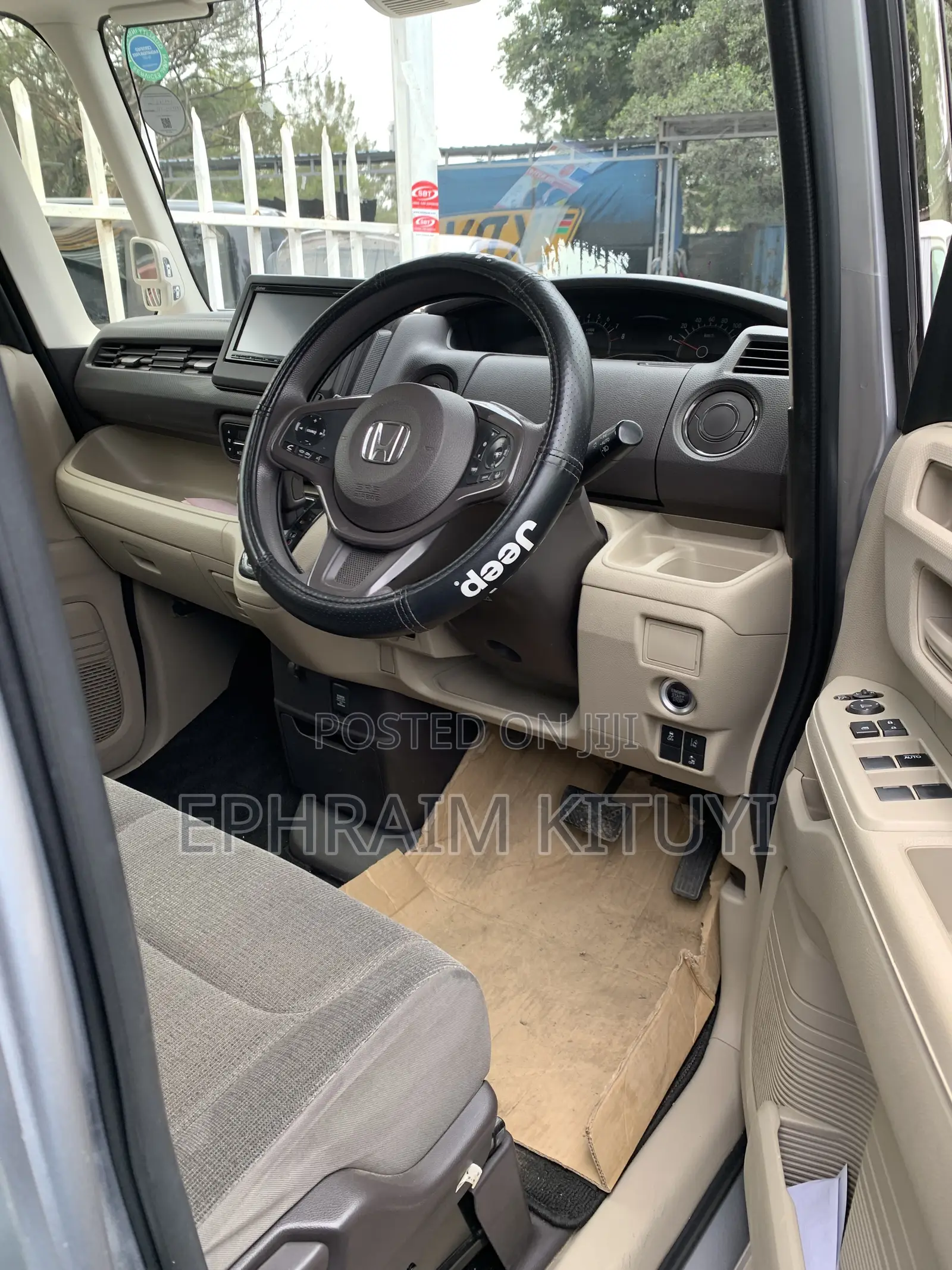Honda N-Box 2019 Silver