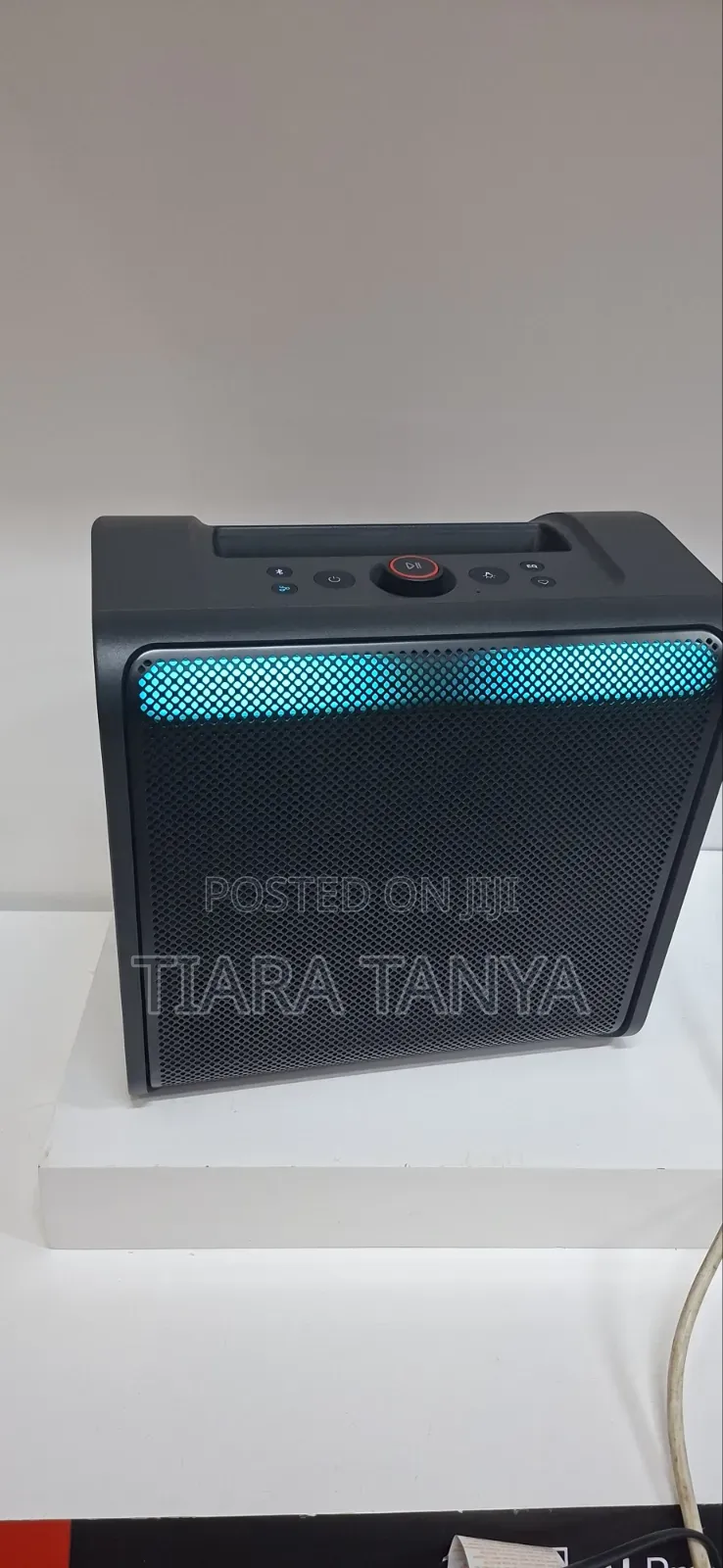 Lg Xboom Stage 301 by Will.I.Am, Portable Party Speaker, 6.5” Woofer