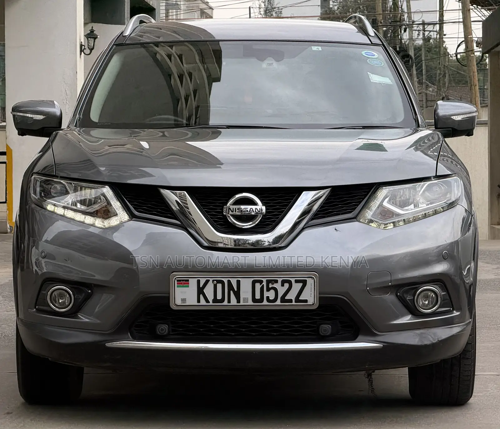 Nissan X-Trail 2.0 Petrol AWD 2016 Gray