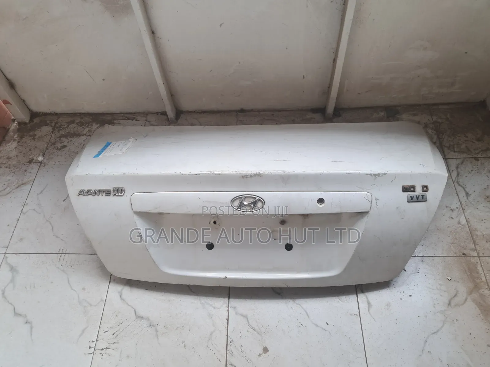 Hyundai Avante Boot/Tailgate