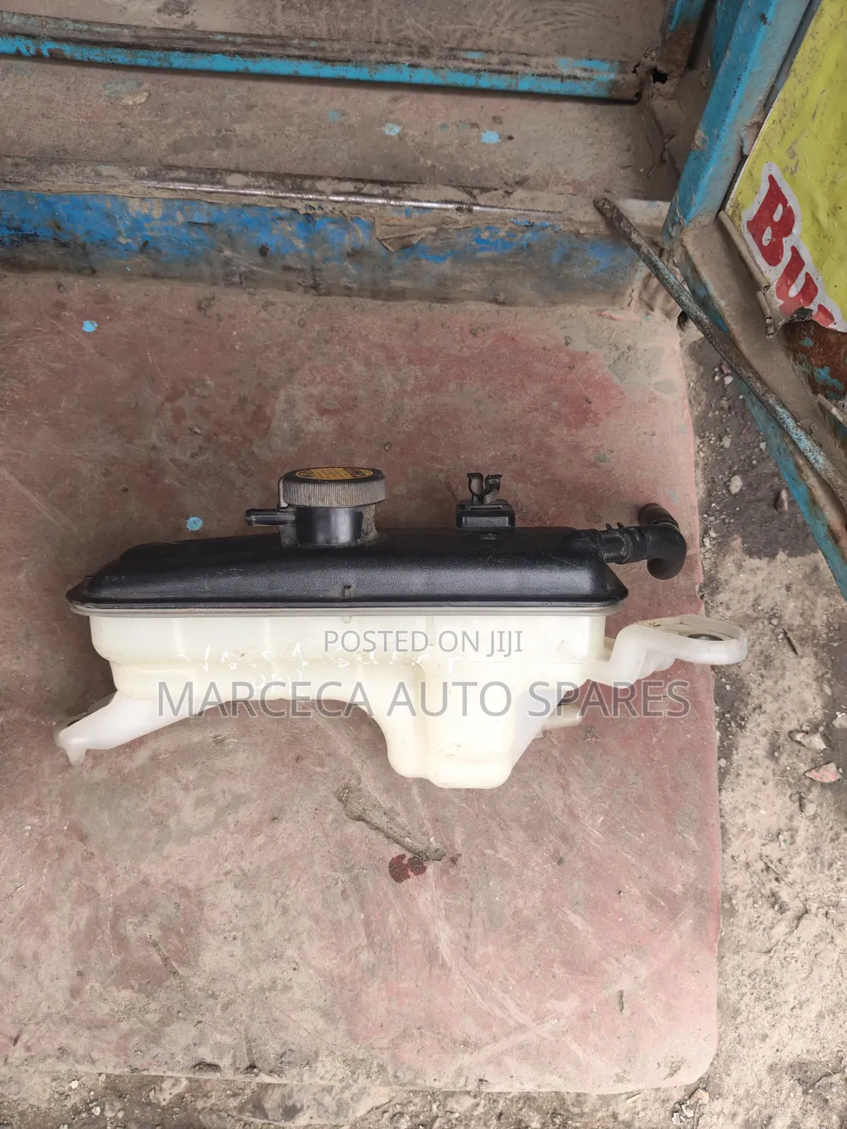 Toyota Rav 4 / Vanguard Iii Coolant Tank