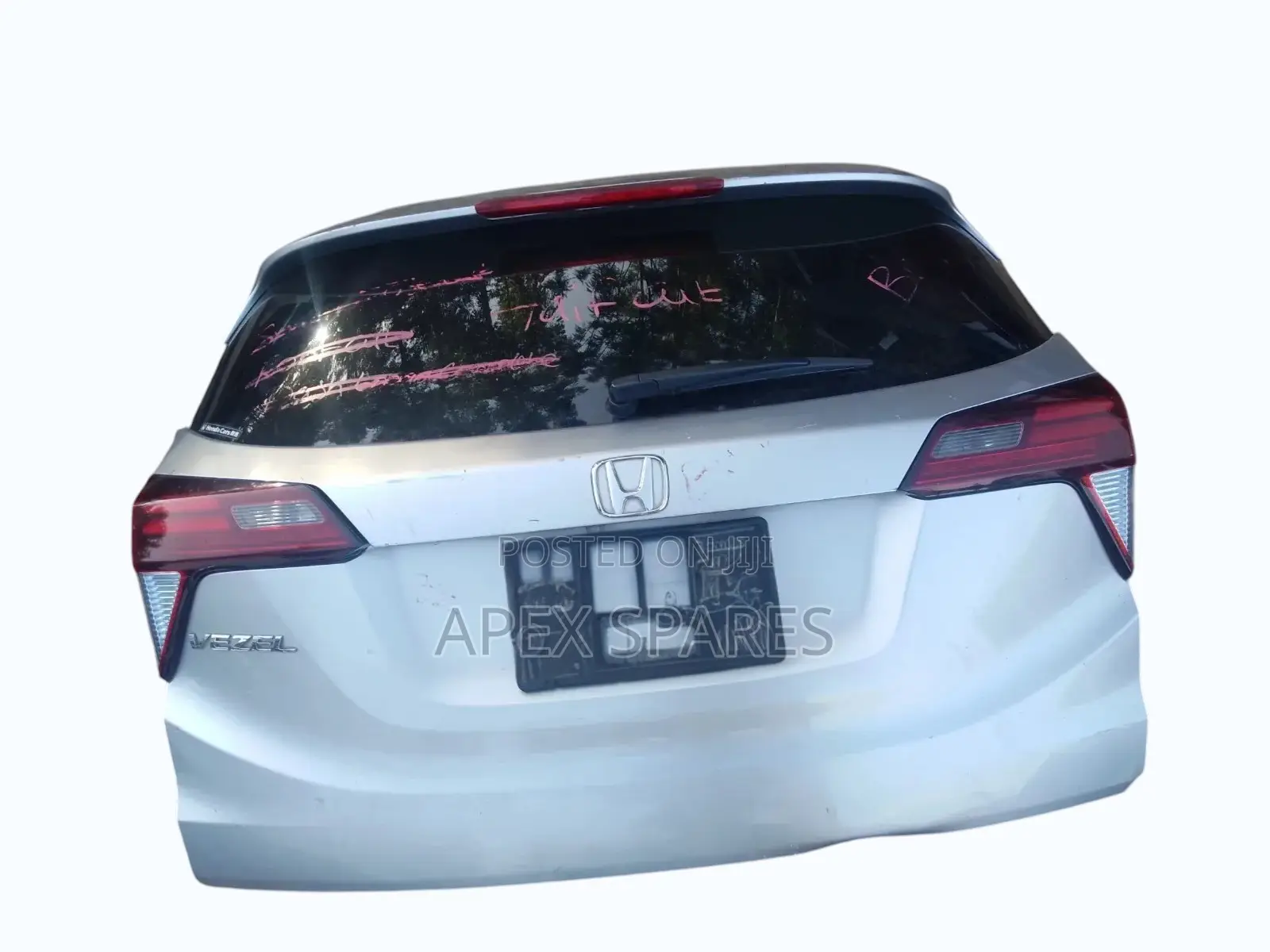 Super Clean 2016 Honda Vezel Tail Gate