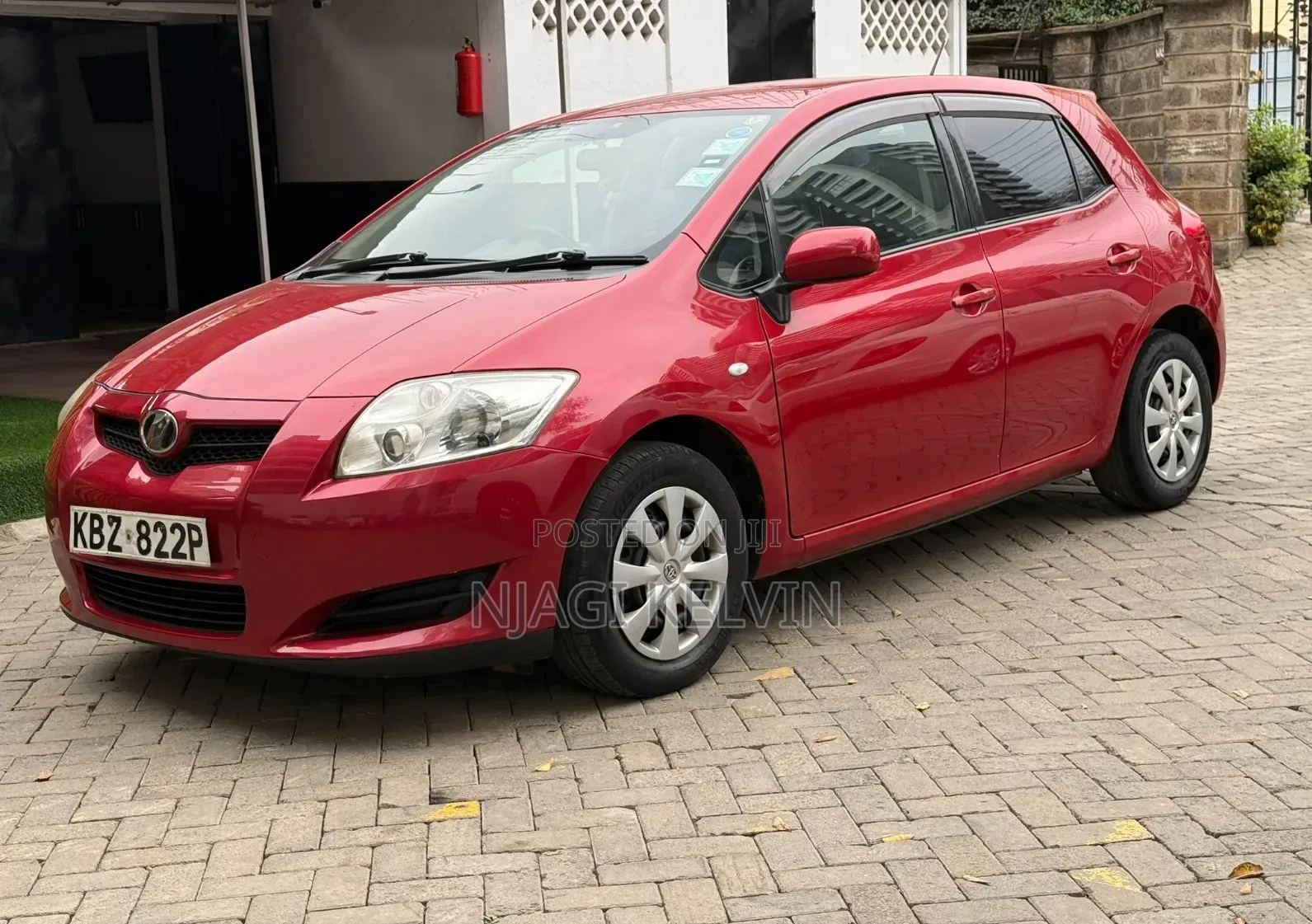 Toyota Auris 2007 Red
