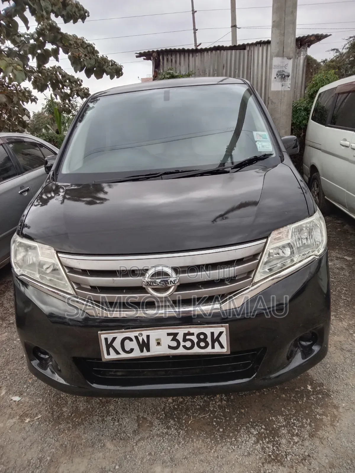 Nissan Serena 2012 Black