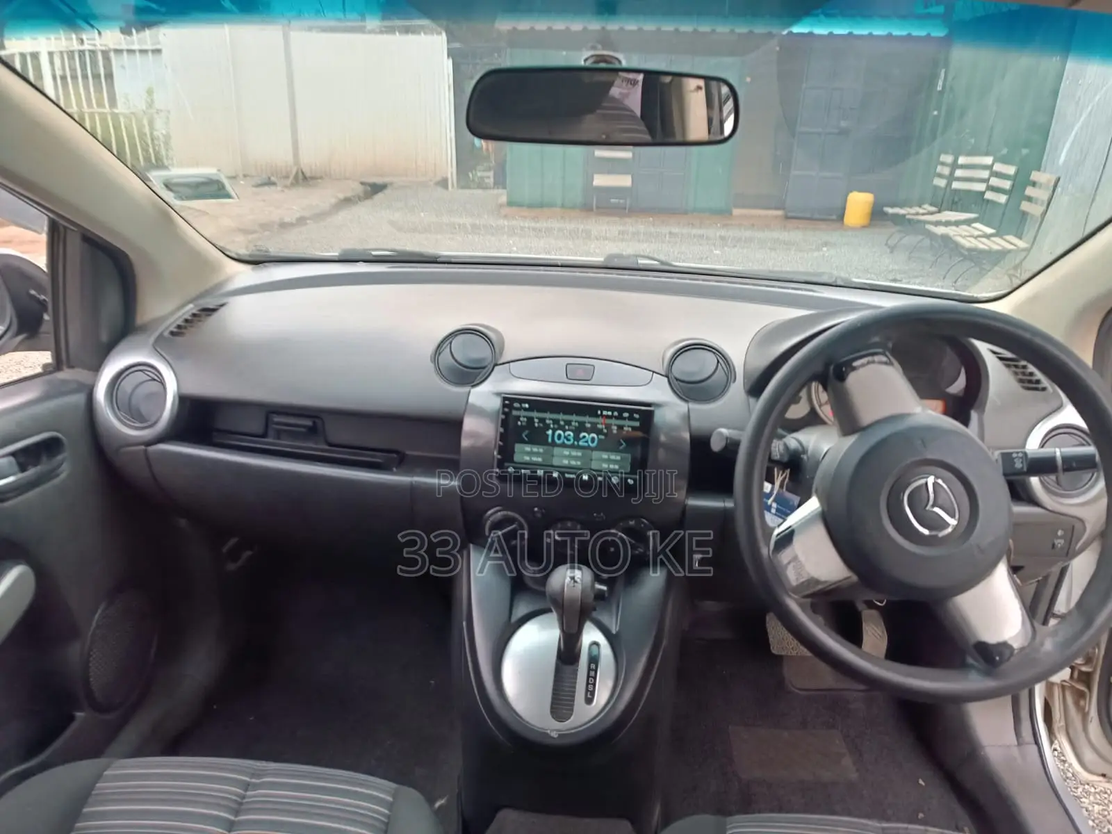 Mazda Demio 2012 Silver