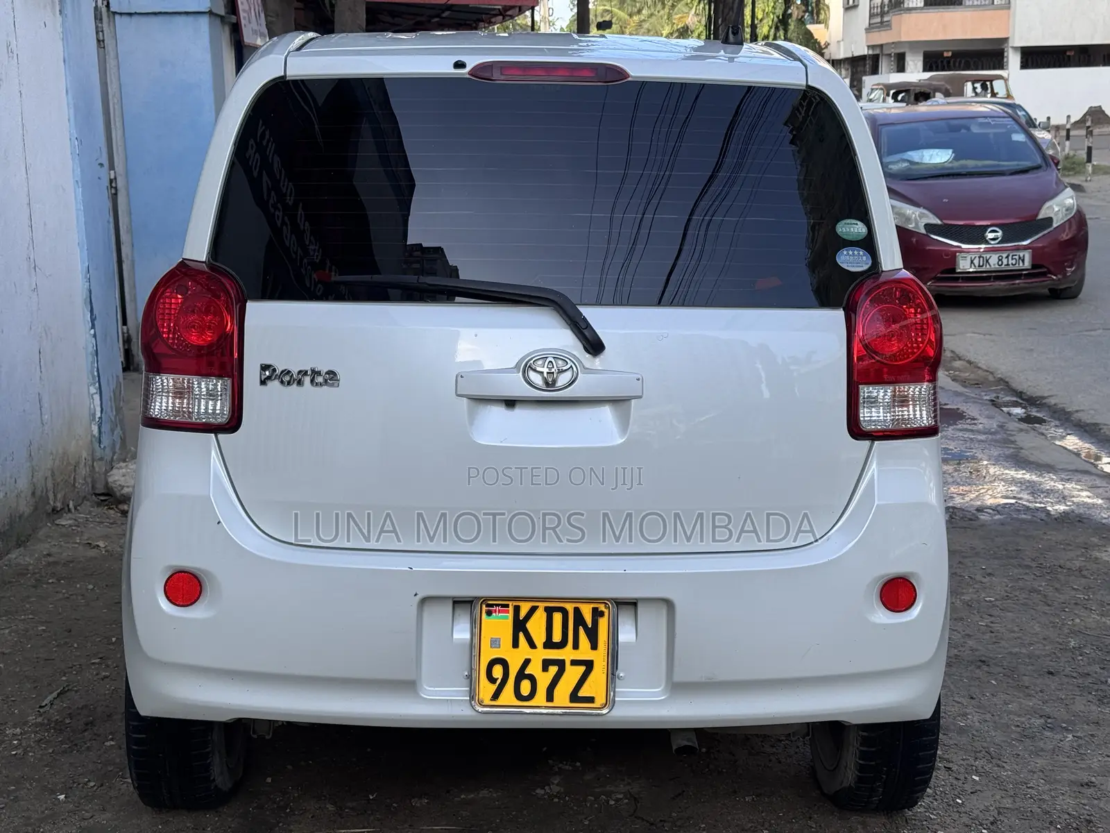 Toyota Porte 2016 White