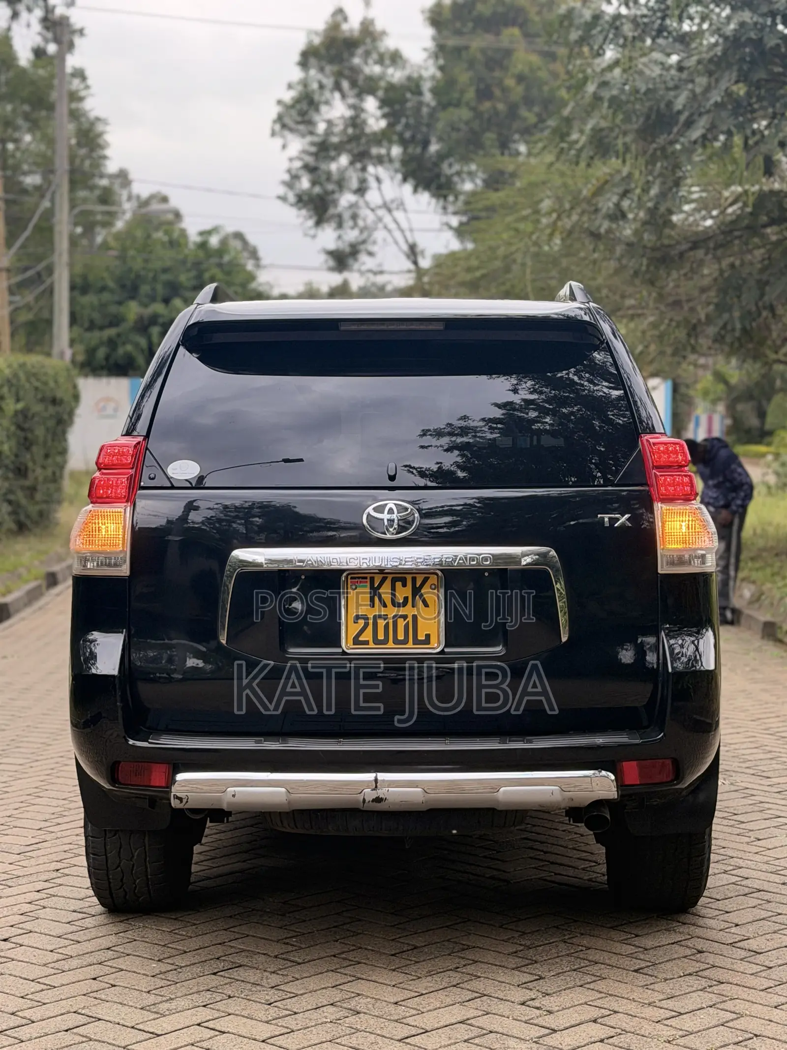 Toyota Land Cruiser Prado 2011 Black