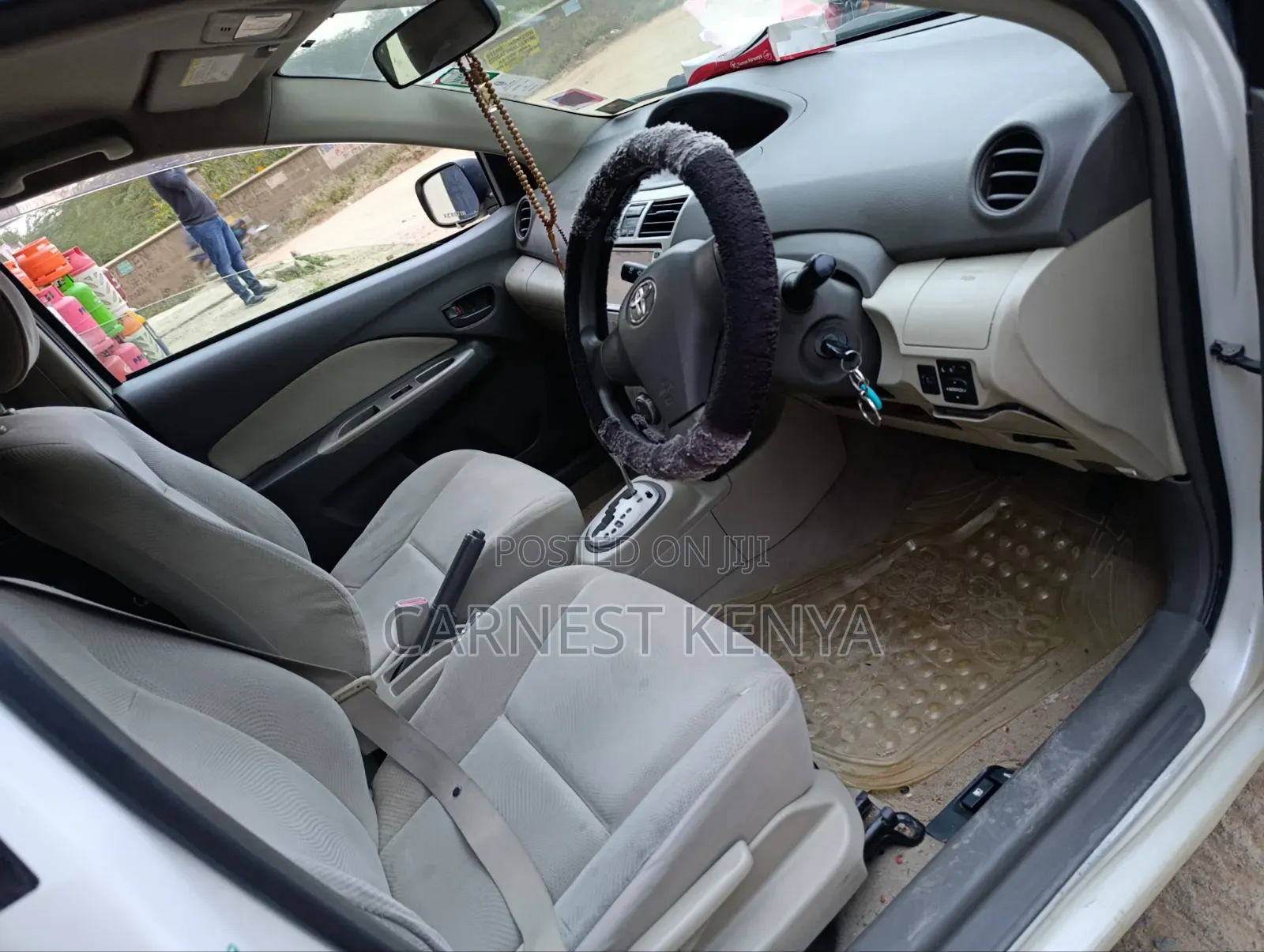 Toyota Belta 2011 White