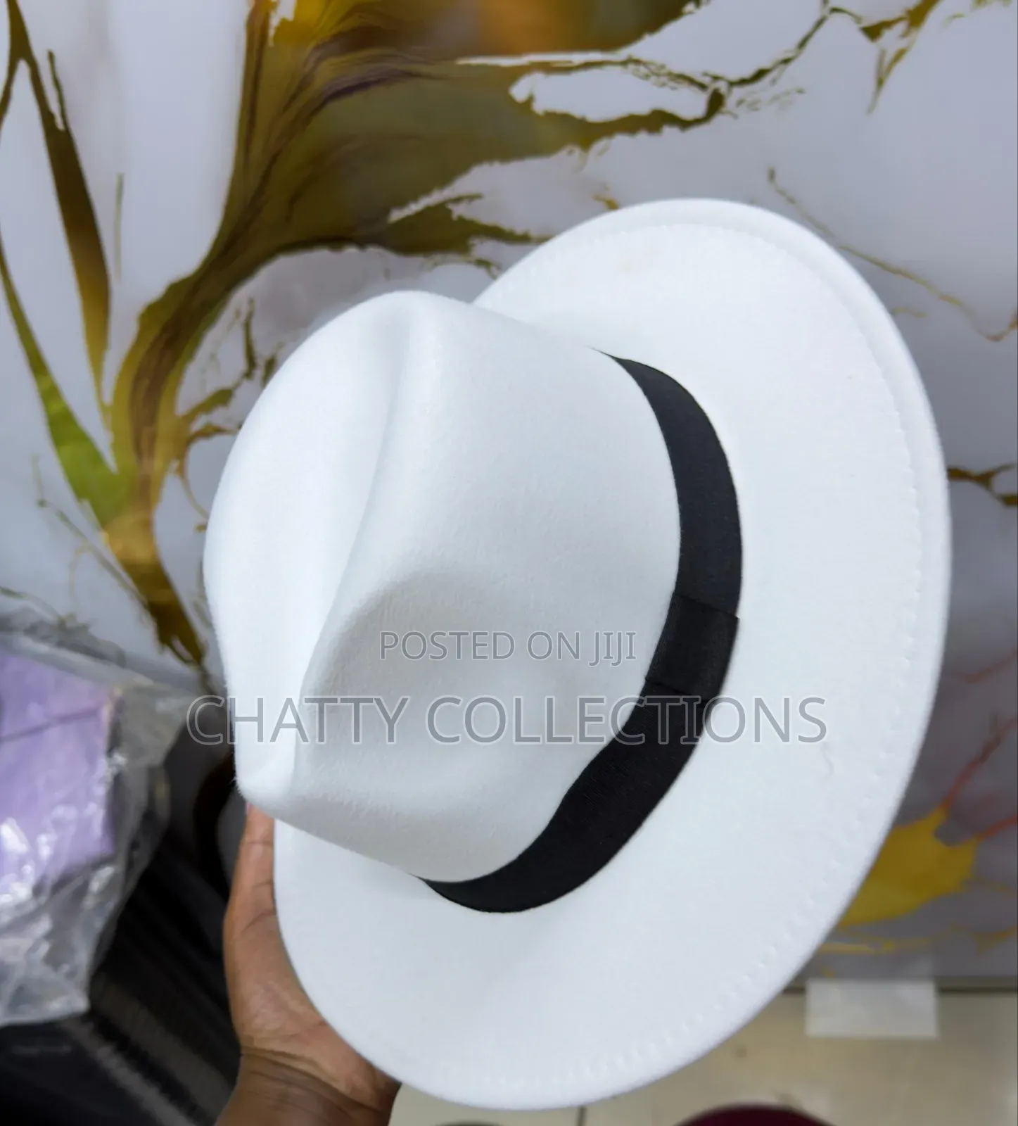 White Unisex Wide Brim Fedora Hats With Black Ribbon