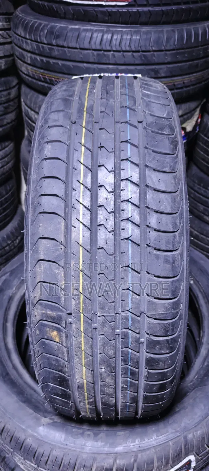 215/50r18 Vinmax