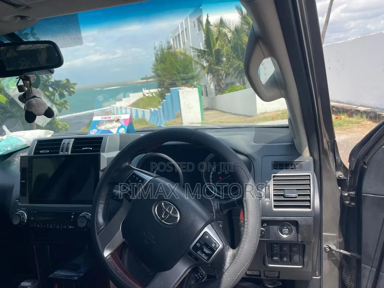 Toyota Land Cruiser Prado 2016 Gray