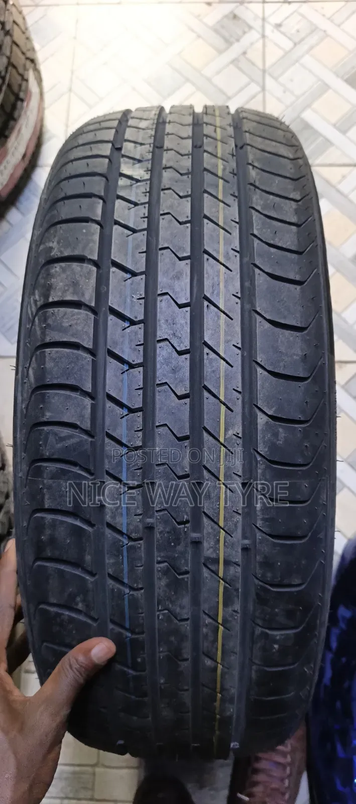 215/50r18 Ultraline Tyres