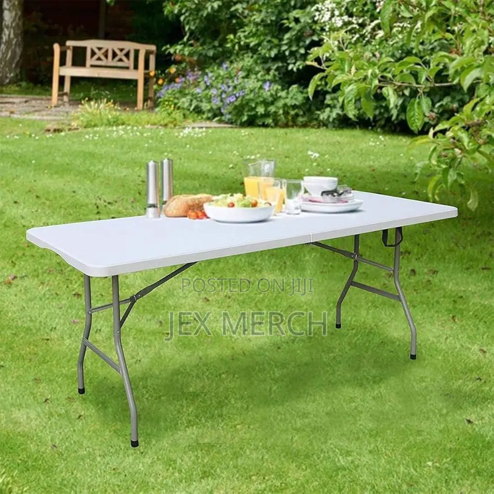 Spacious 1.2m Folding Table