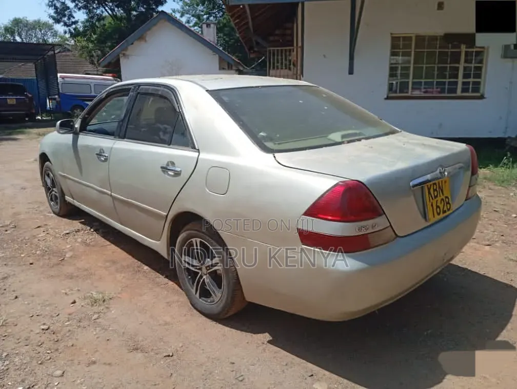 Toyota Mark II 2.0 RWD 2002 Gray