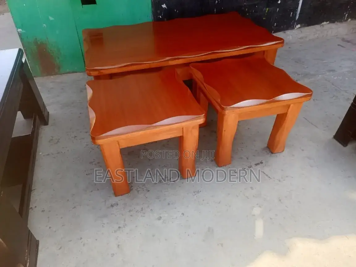 Quality Mahogany Coffee Table With Side Stool